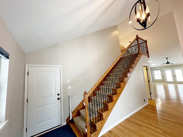 1176 Sawgrass Drive, Griffith, IN 46319