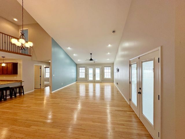 1176 Sawgrass Drive, Griffith, IN 46319