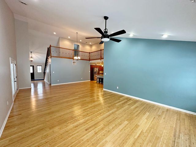 1176 Sawgrass Drive, Griffith, IN 46319