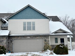 1176 Sawgrass Drive, Griffith, IN 46319