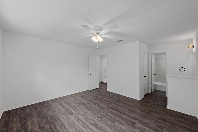 1511 Terrapin CT B, Austin, TX 78746