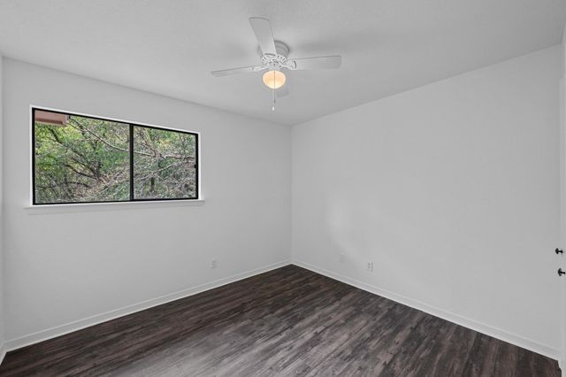 1511 Terrapin CT B, Austin, TX 78746