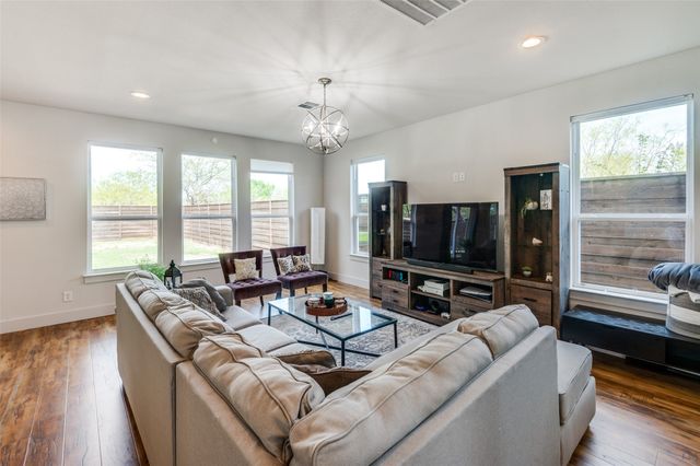 3531 Gallagher Street, Dallas, TX 75212