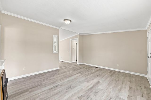 3265 Lyndon Dr., Little River, SC 29566