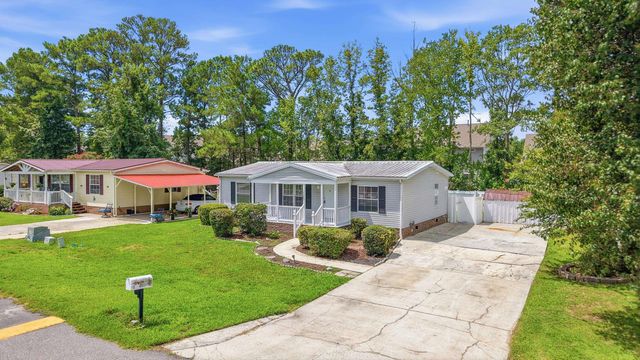 3265 Lyndon Dr., Little River, SC 29566