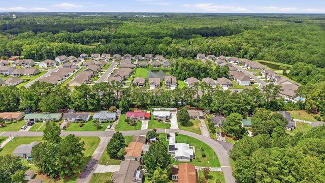 3265 Lyndon Dr., Little River, SC 29566