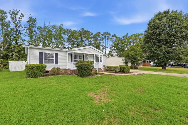 3265 Lyndon Dr., Little River, SC 29566