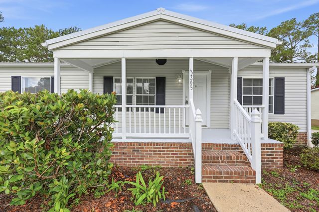 3265 Lyndon Dr., Little River, SC 29566