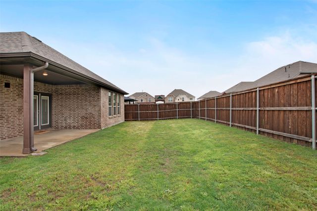 5608 Crestview Drive, Celina, TX 75009
