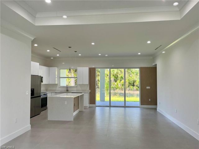 3471 36th AVE SE, Naples, FL 34117