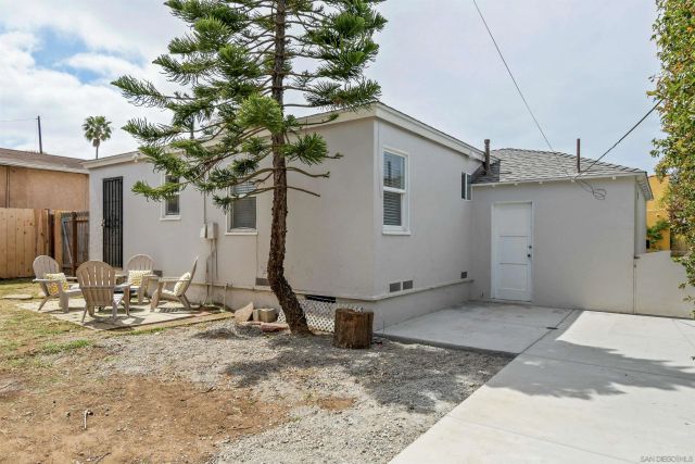 4614-4616 Larkspur St, San Diego, CA 92107