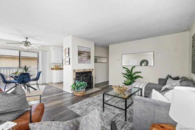 4614-4616 Larkspur St, San Diego, CA 92107