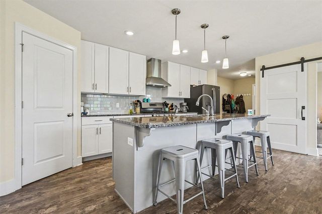 1144 Cobblestone Way Drive, Byron Center, MI 49315