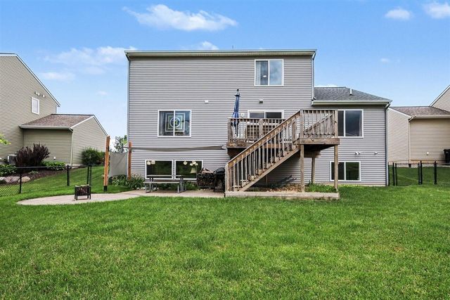 1144 Cobblestone Way Drive, Byron Center, MI 49315