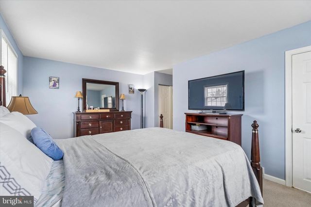 1424 BRIERWOOD RD, Havertown, PA 19083