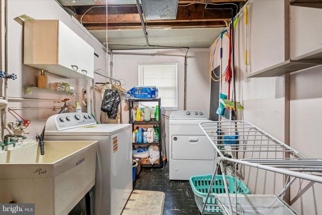 1424 BRIERWOOD RD, Havertown, PA 19083