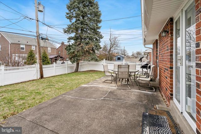 1424 BRIERWOOD RD, Havertown, PA 19083