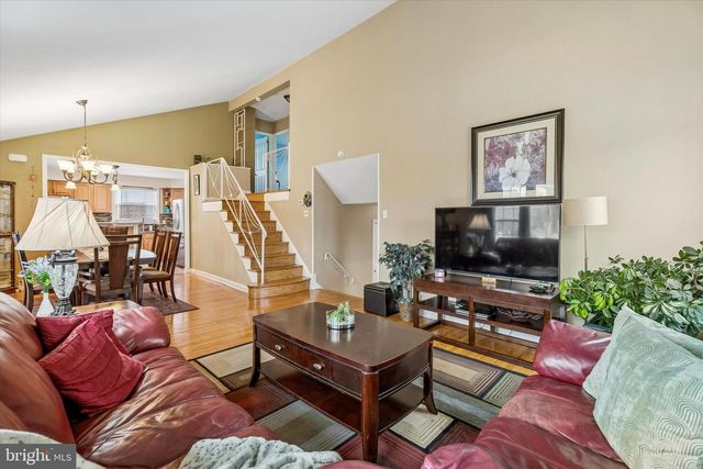 1424 BRIERWOOD RD, Havertown, PA 19083