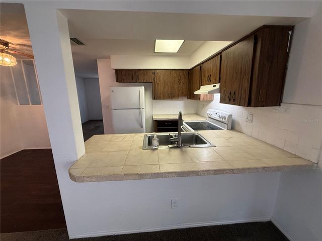 4589 32ND AVENUE N, St Petersburg, FL 33713