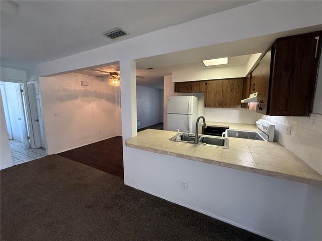 4589 32ND AVENUE N, St Petersburg, FL 33713