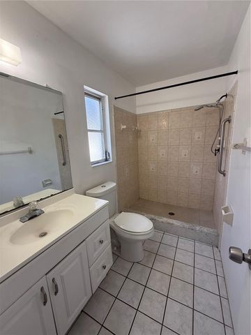 4589 32ND AVENUE N, St Petersburg, FL 33713