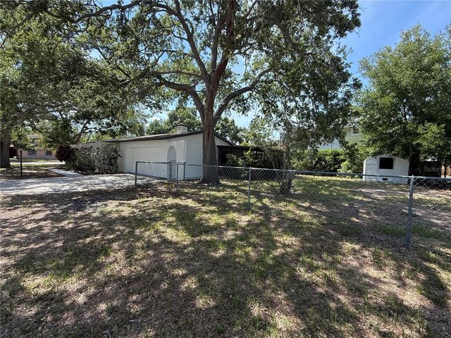 4589 32ND AVENUE N, St Petersburg, FL 33713