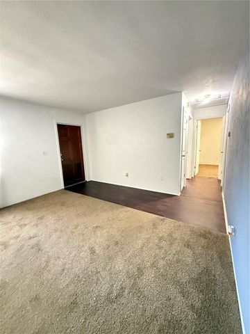 4589 32ND AVENUE N, St Petersburg, FL 33713