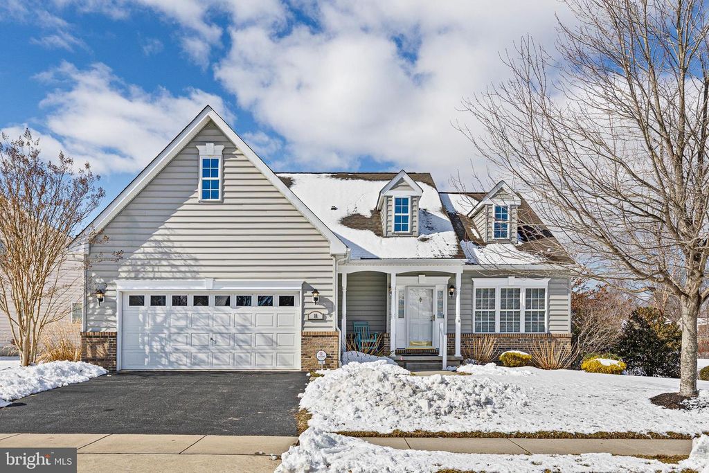 18 DEVALINDER DR, Newark, DE 19702