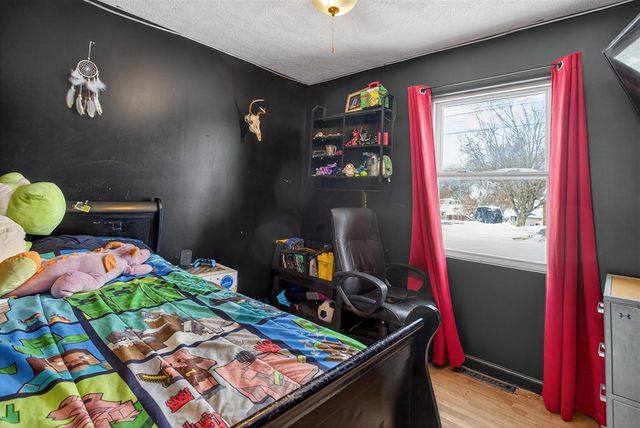 615 Sioux Street, Jackson, MI 49203