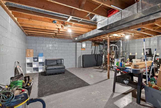 615 Sioux Street, Jackson, MI 49203