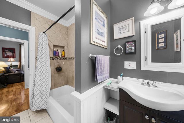 103 GRAVEL PIKE, Green Lane, PA 18054
