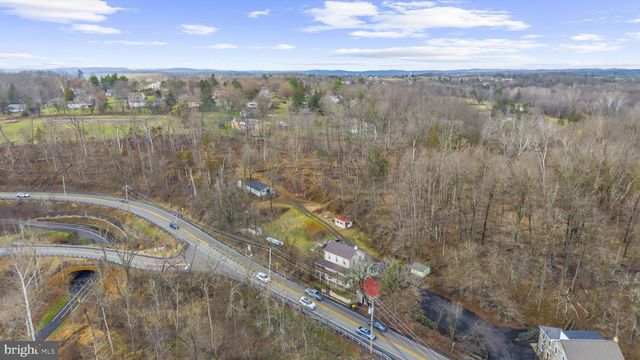 103 GRAVEL PIKE, Green Lane, PA 18054