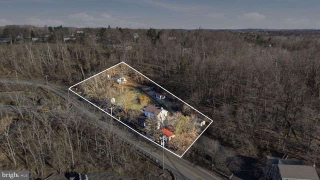 103 GRAVEL PIKE, Green Lane, PA 18054