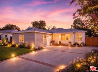 6714 Jellico Avenue, Van Nuys (los Angeles), CA 91406