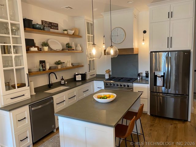 430 W El Paso Street, Broken Arrow, OK 74012