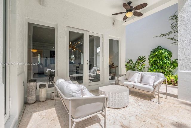 6 Coconut Lane, Key Biscayne, FL 33149