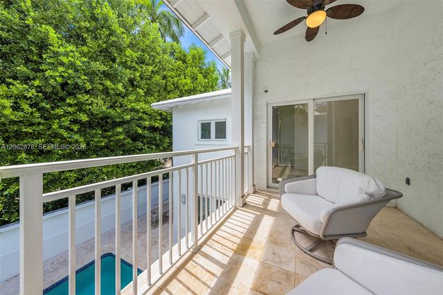 6 Coconut Lane, Key Biscayne, FL 33149