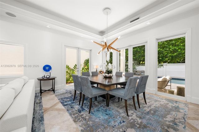 6 Coconut Lane, Key Biscayne, FL 33149