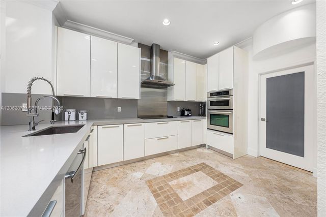 6 Coconut Lane, Key Biscayne, FL 33149
