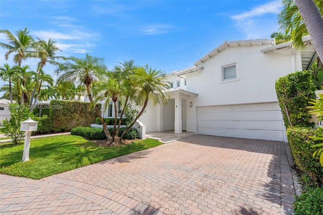 6 Coconut Lane, Key Biscayne, FL 33149