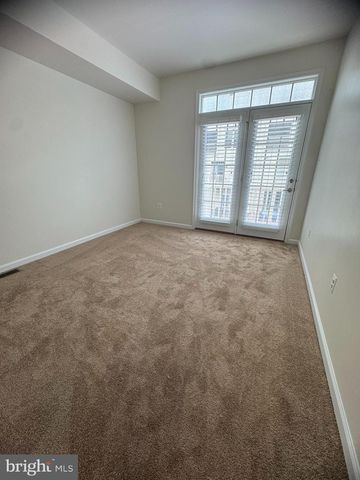 6436 WALCOTT LN, Frederick, MD 21703