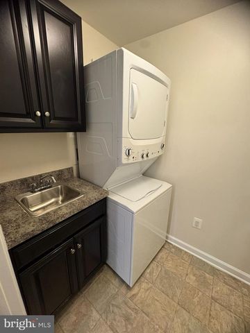 6436 WALCOTT LN, Frederick, MD 21703