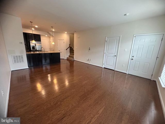 6436 WALCOTT LN, Frederick, MD 21703