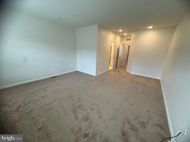 6436 WALCOTT LN, Frederick, MD 21703