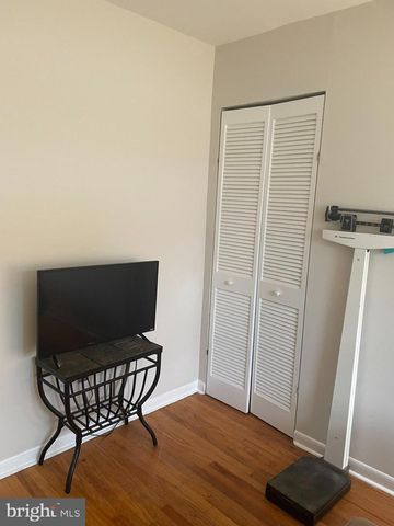 1101 PROSPECT LN, Somerdale, NJ 08083