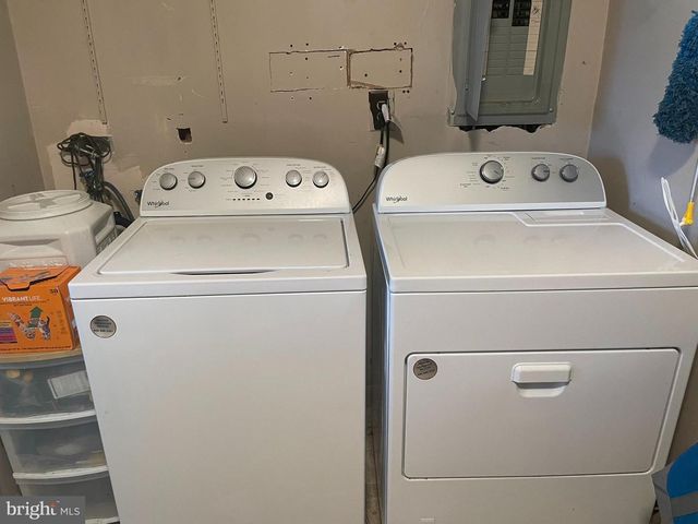 1101 PROSPECT LN, Somerdale, NJ 08083