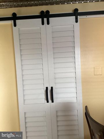 1101 PROSPECT LN, Somerdale, NJ 08083