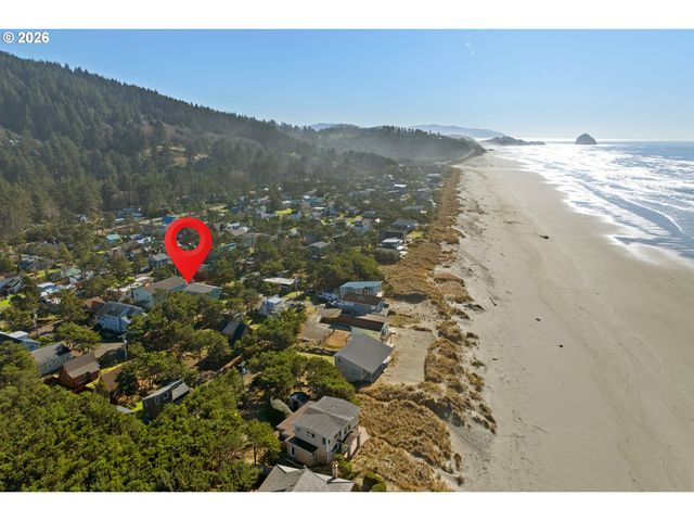 5750 HOLLY Ave, Cloverdale, OR 97112