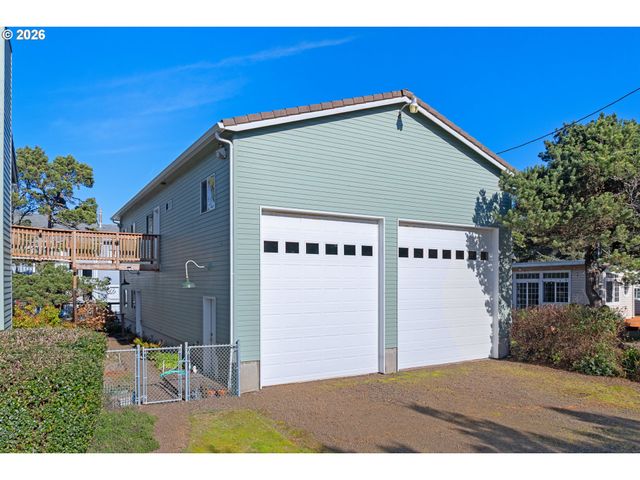 5750 HOLLY Ave, Cloverdale, OR 97112