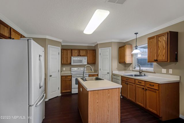 76055 HARLEY Court, Yulee, FL 32097